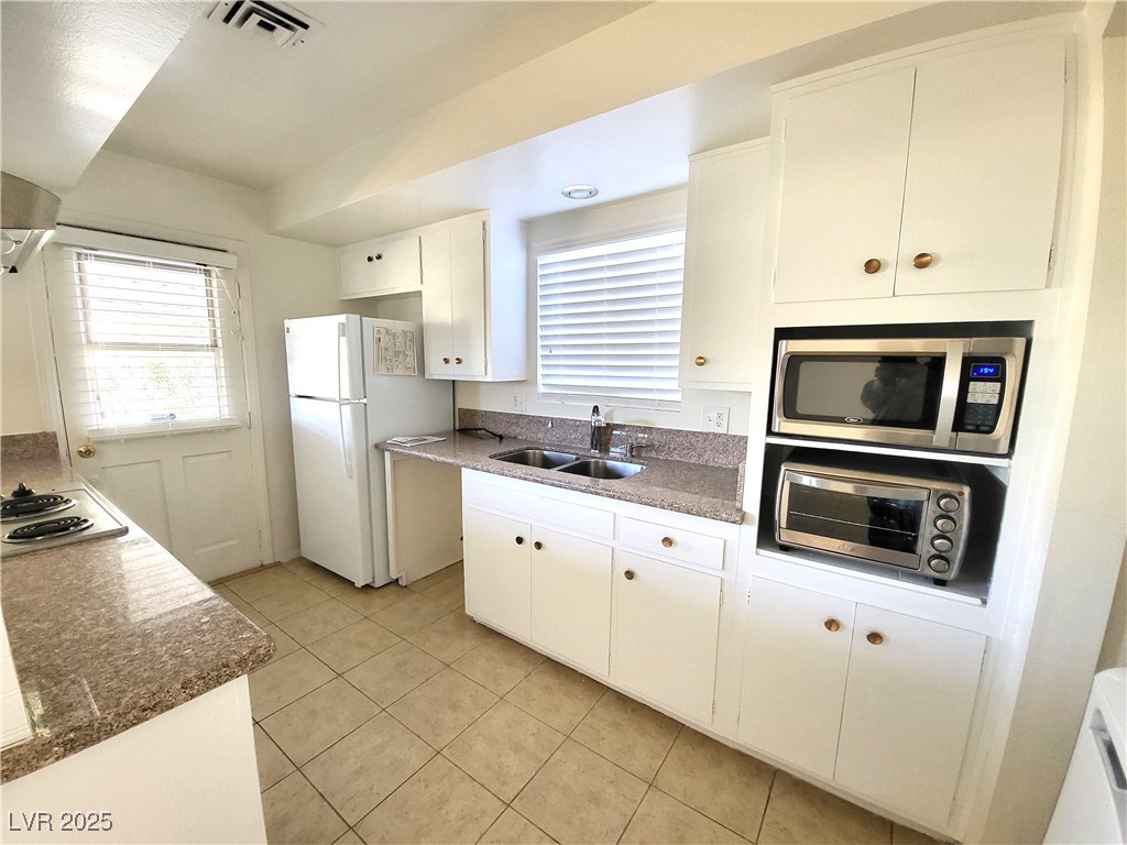 3908 Casa Grande Avenue Property Photo 13