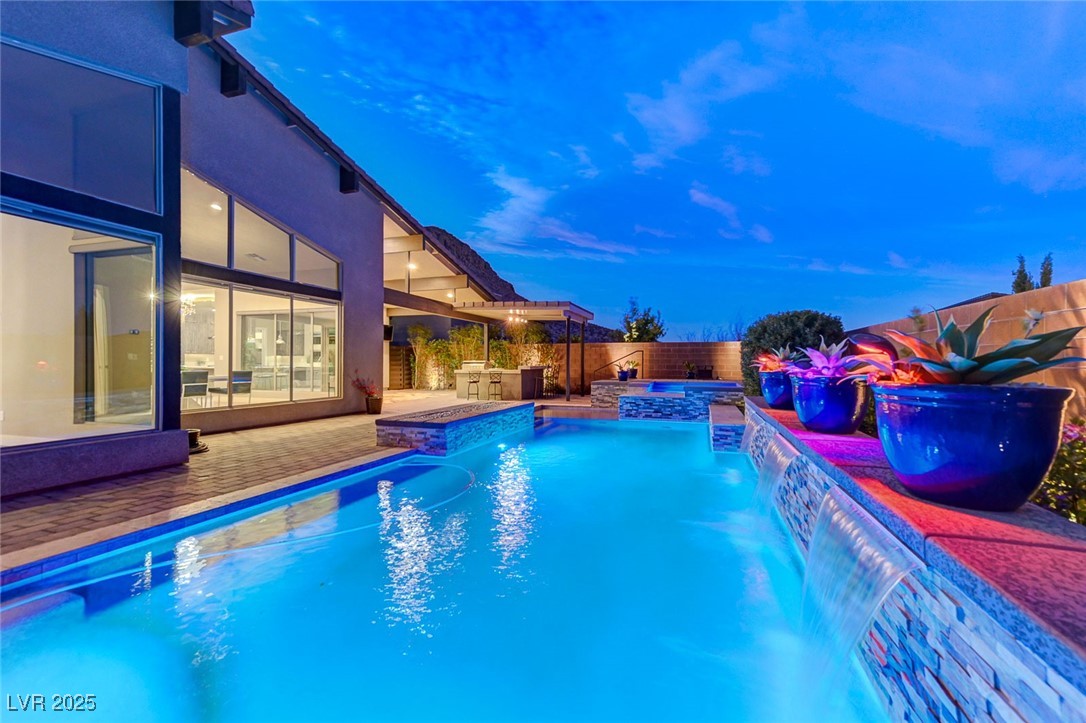 6832 Apogee Ridge Court Property Photo 1