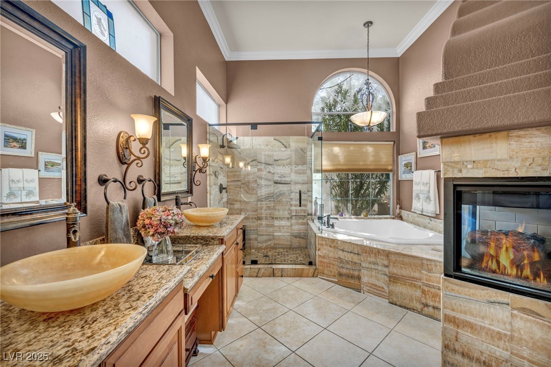 2107 Eaglepath Circle Property Photo 2