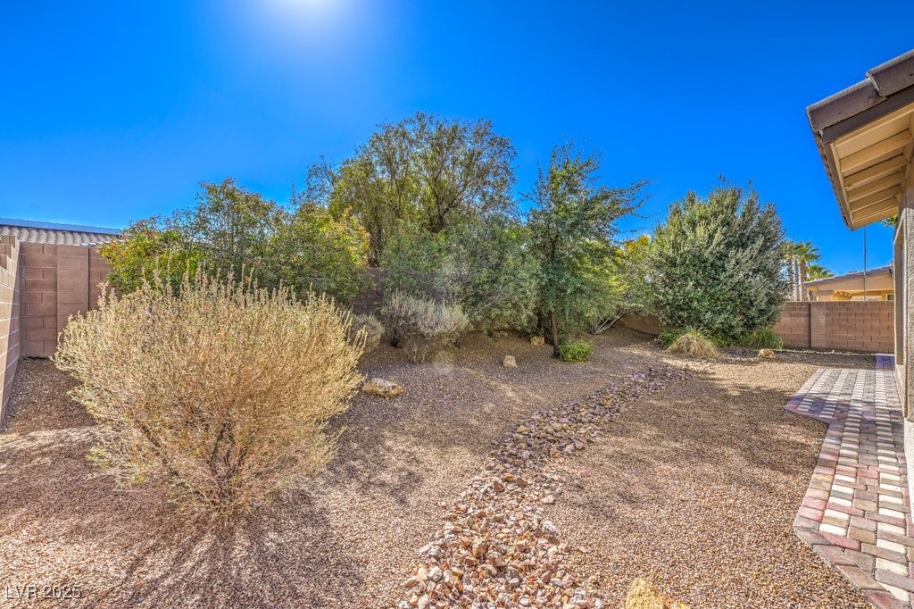 5891 Alfano Avenue Property Photo 15