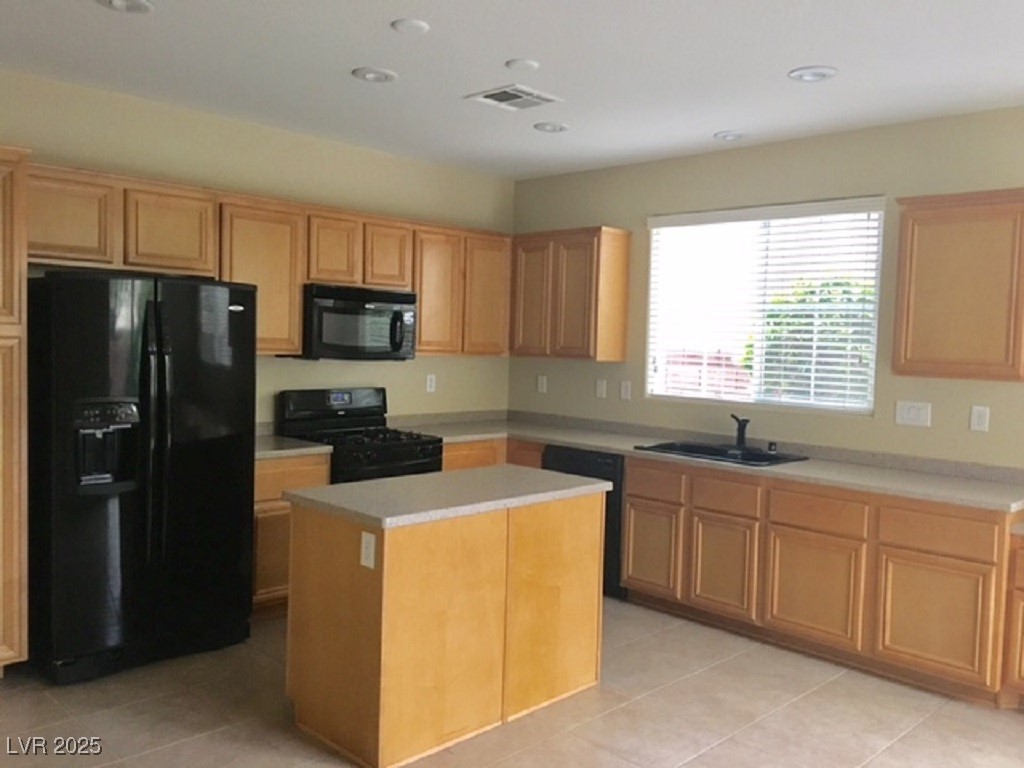 7166 Huckaby Avenue Property Photo 8