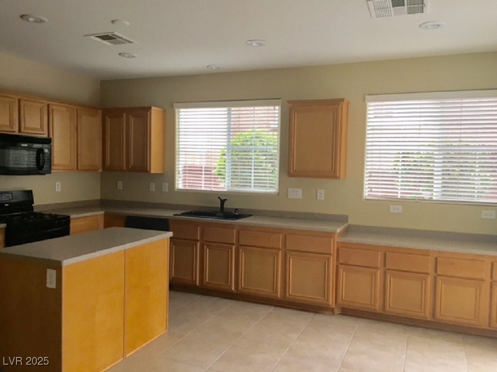 7166 Huckaby Avenue Property Photo 9