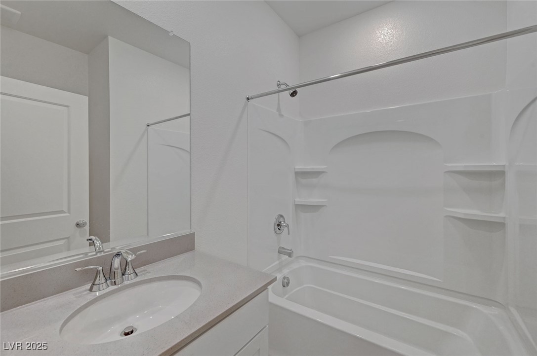 8454 Vacarez Drive Property Photo 24