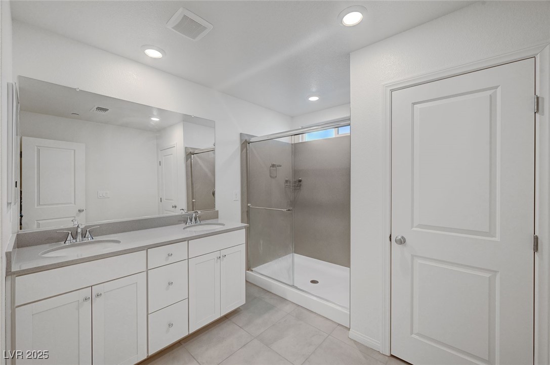 8454 Vacarez Drive Property Photo 35