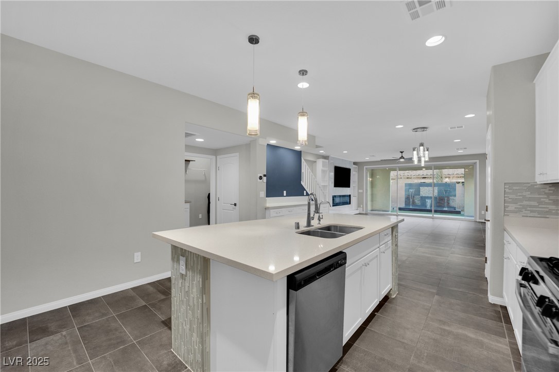 12816 Alcores Street Property Photo 22