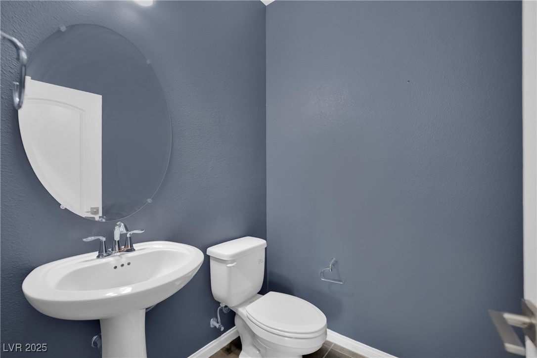 12816 Alcores Street Property Photo 36