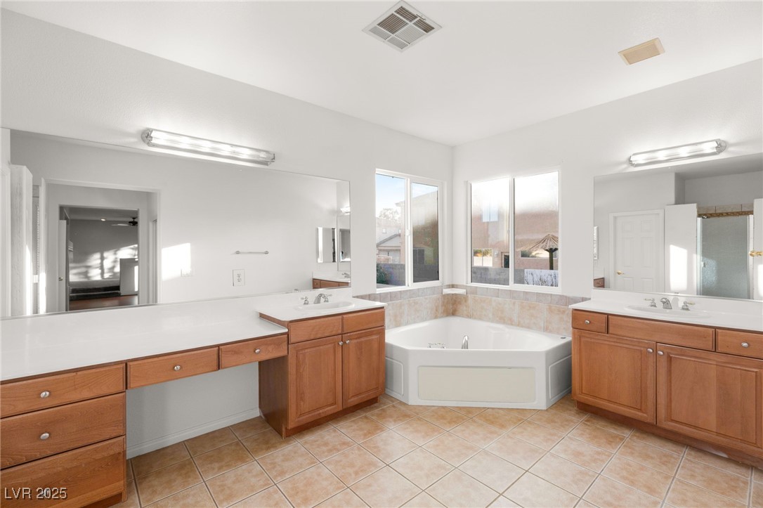 7840 Red Leaf Drive Property Photo 21