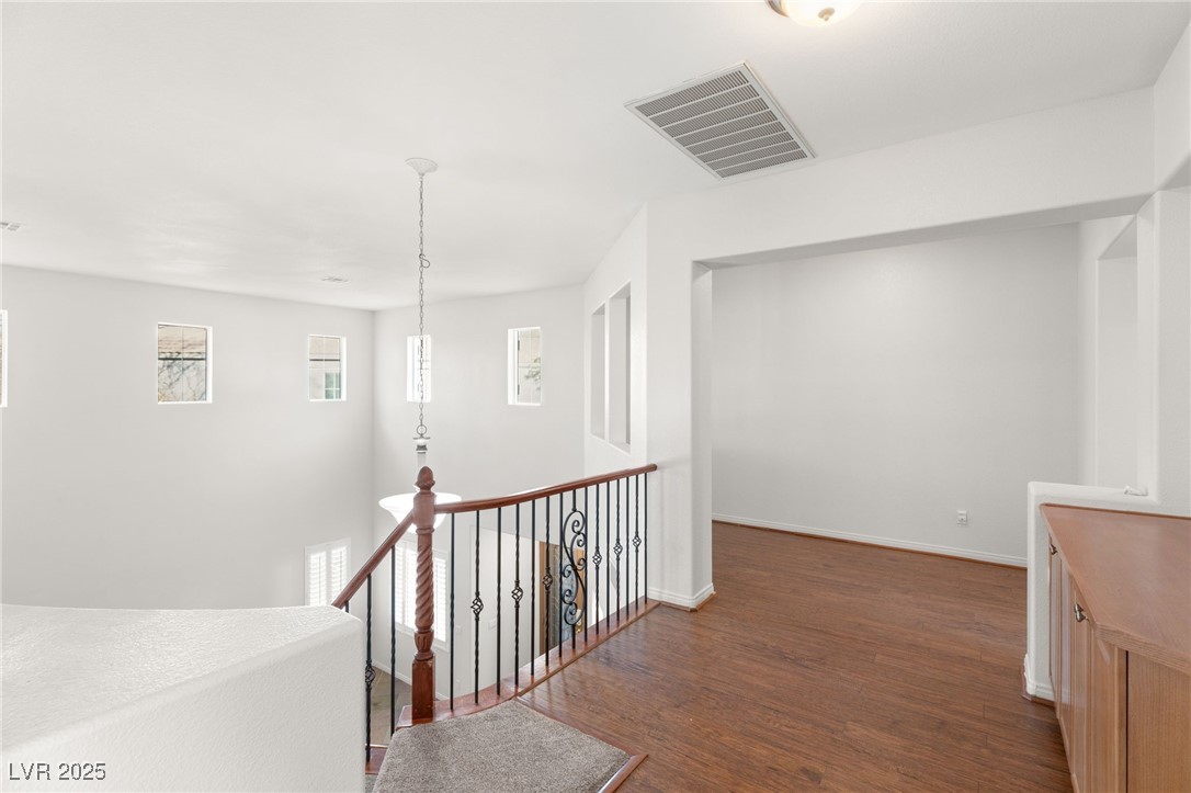 7840 Red Leaf Drive Property Photo 23