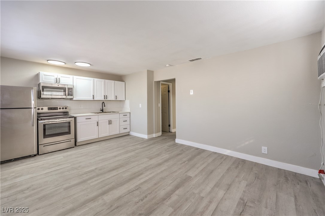 2532 Salt Lake Street Property Photo 8