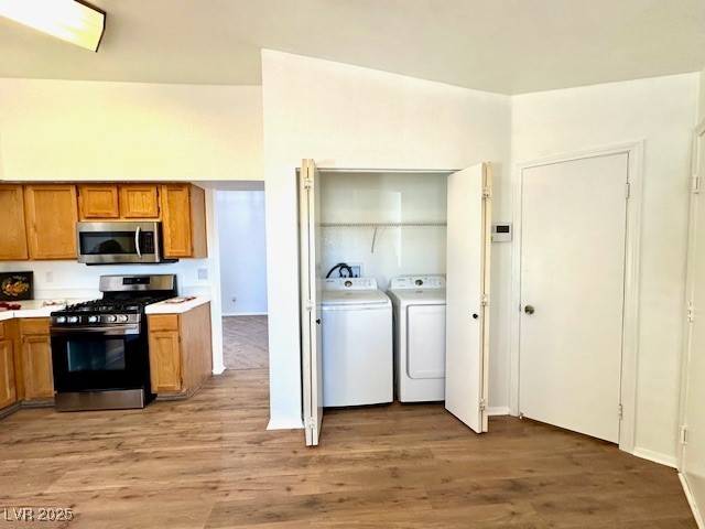 470 Como Court Property Photo 8