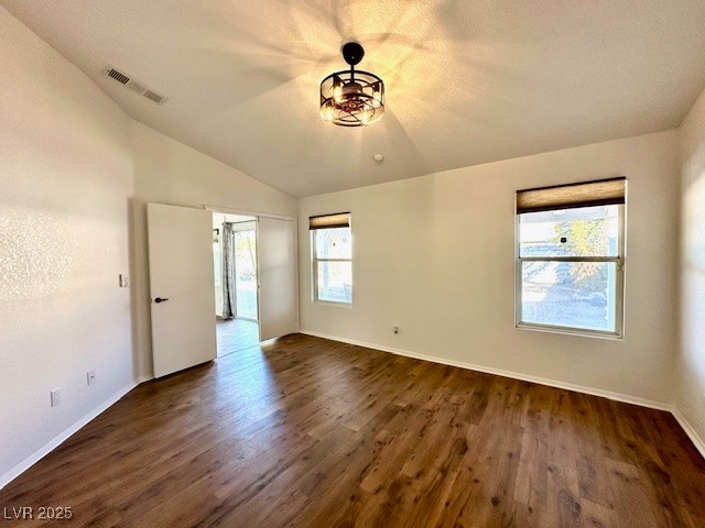 470 Como Court Property Photo 10