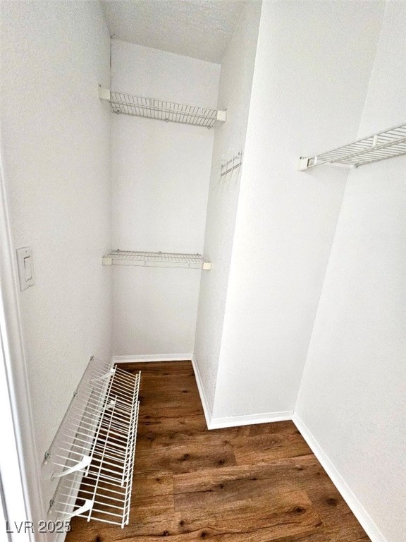 470 Como Court Property Photo 16