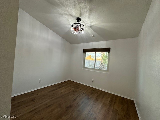 470 Como Court Property Photo 23