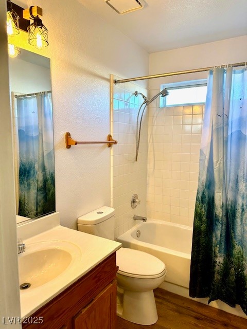 470 Como Court Property Photo 28