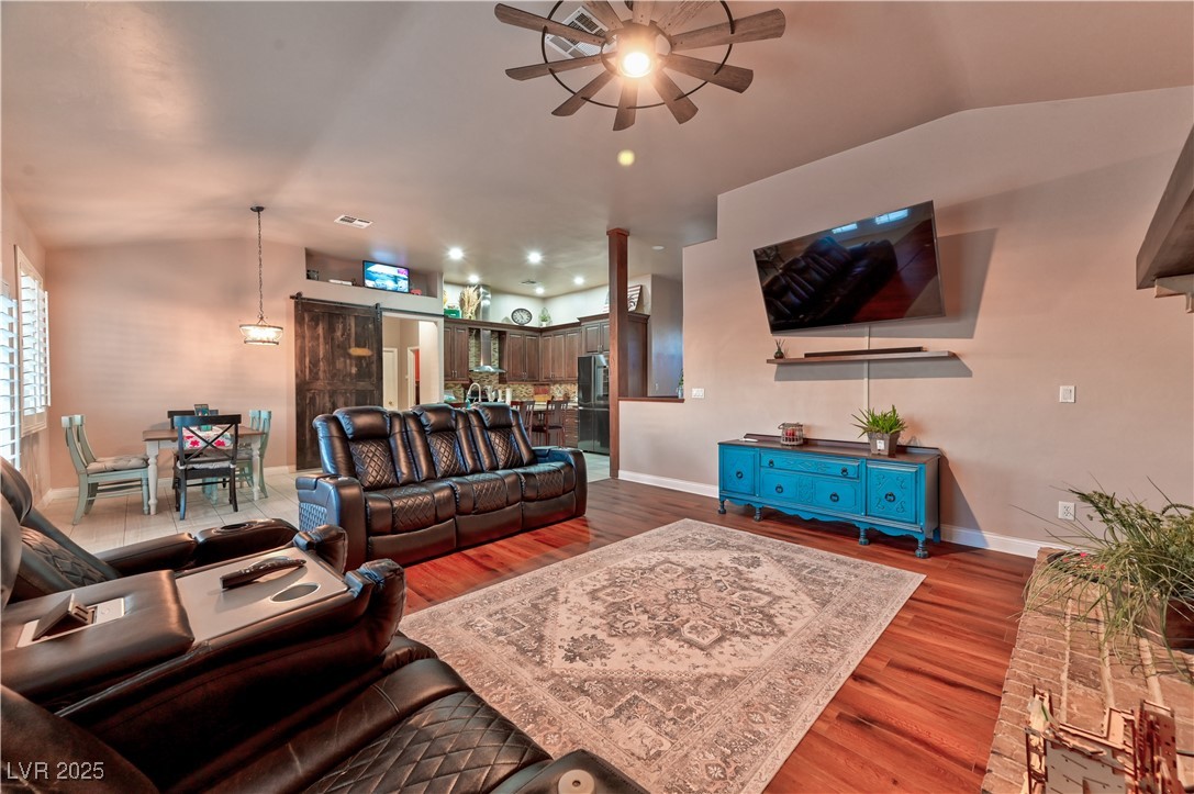 1464 Barlow Avenue Property Photo 14