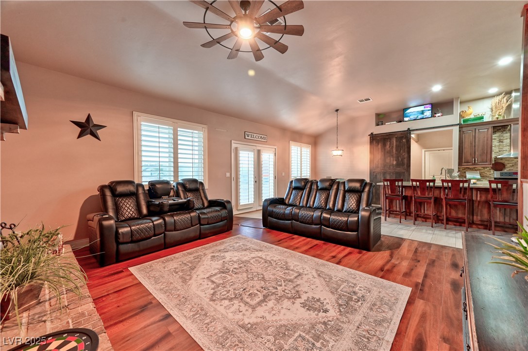 1464 Barlow Avenue Property Photo 15