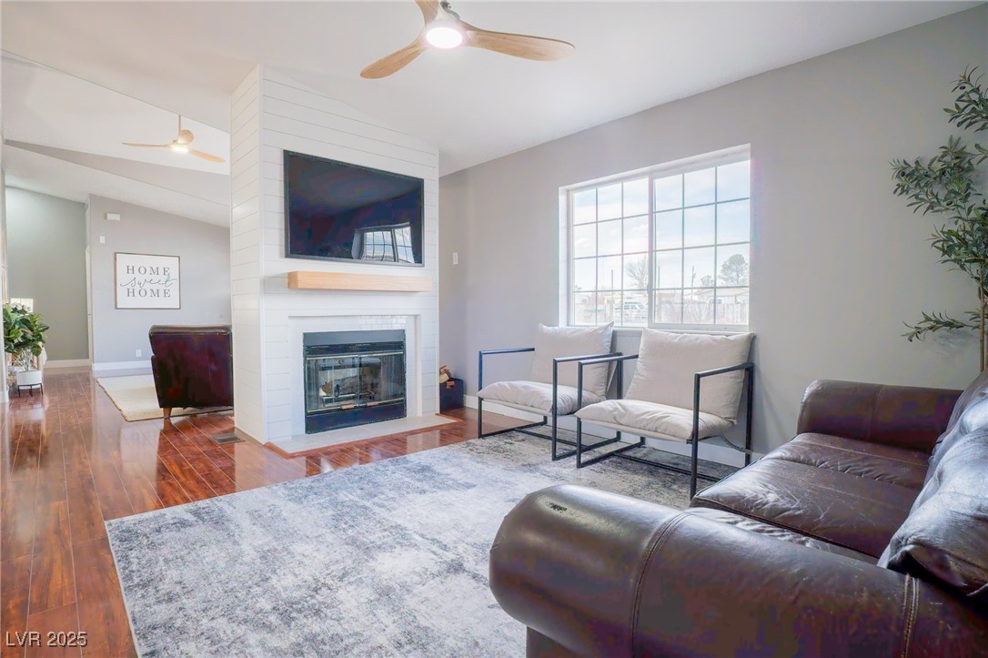 2610 Desert Hills Circle Property Photo 13
