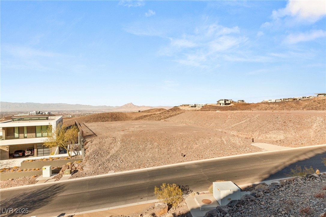 15 Cloud Chaser Boulevard Property Photo 3