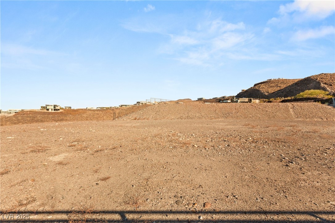 15 Cloud Chaser Boulevard Property Photo 7