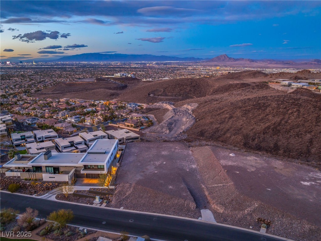 15 Cloud Chaser Boulevard Property Photo 38