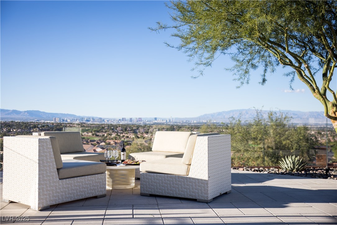 17 Cloud Chaser Boulevard Property Photo 35