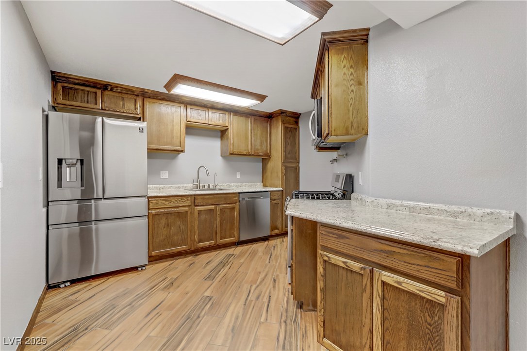4075 East Oquendo Road Property Photo 33