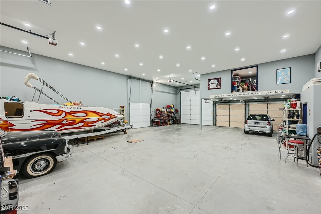 4075 East Oquendo Road Property Photo 66