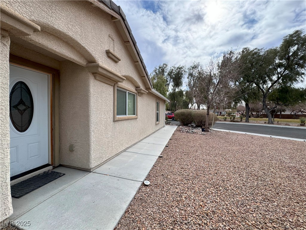 4928 Indigo Gorge Avenue Property Photo 2