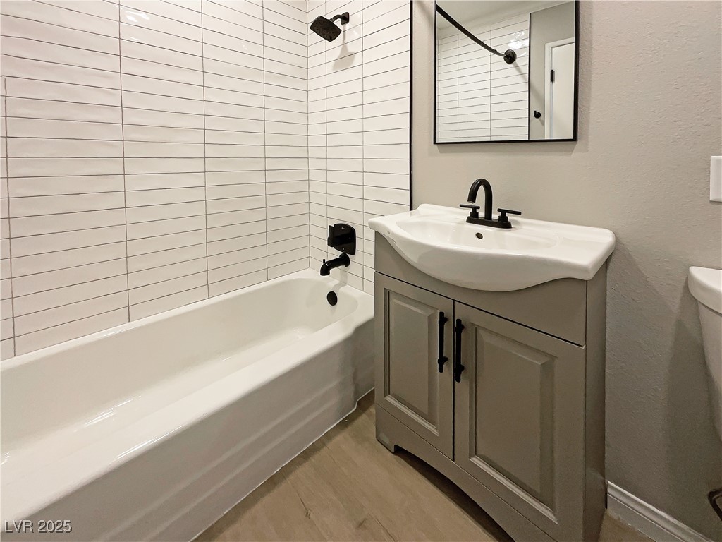6421 Dinning Avenue Property Photo 12