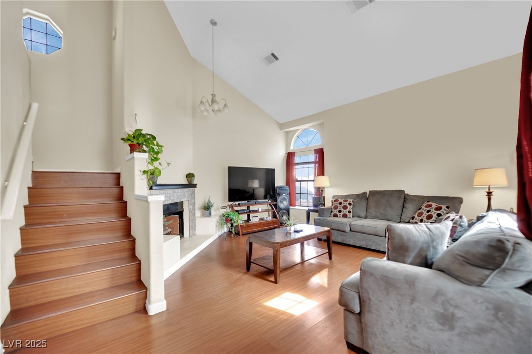 3916 Rhine Way Property Photo 12