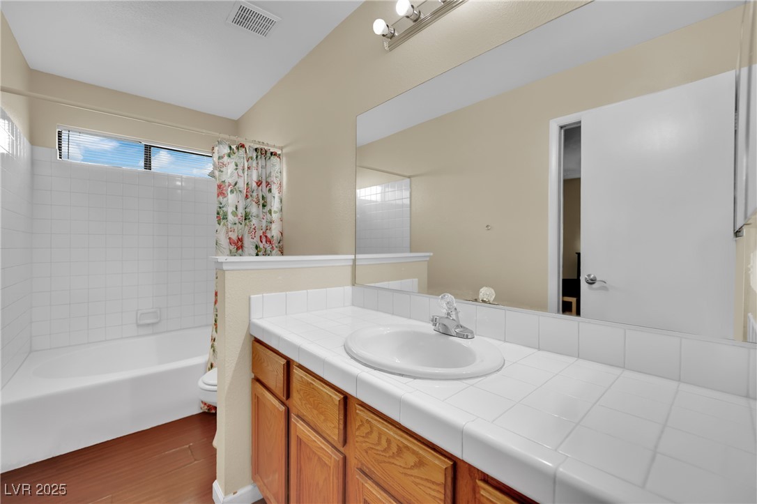 3916 Rhine Way Property Photo 13