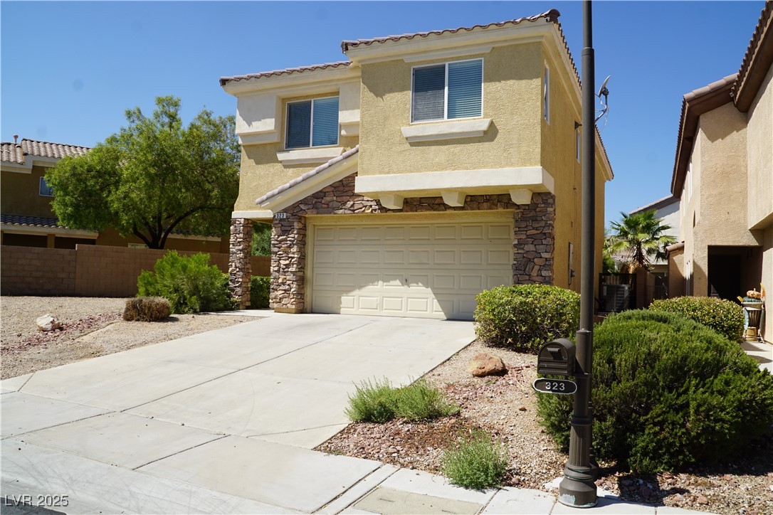 323 Dog Leg Drive Property Photo 2