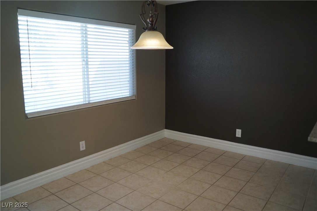 323 Dog Leg Drive Property Photo 4