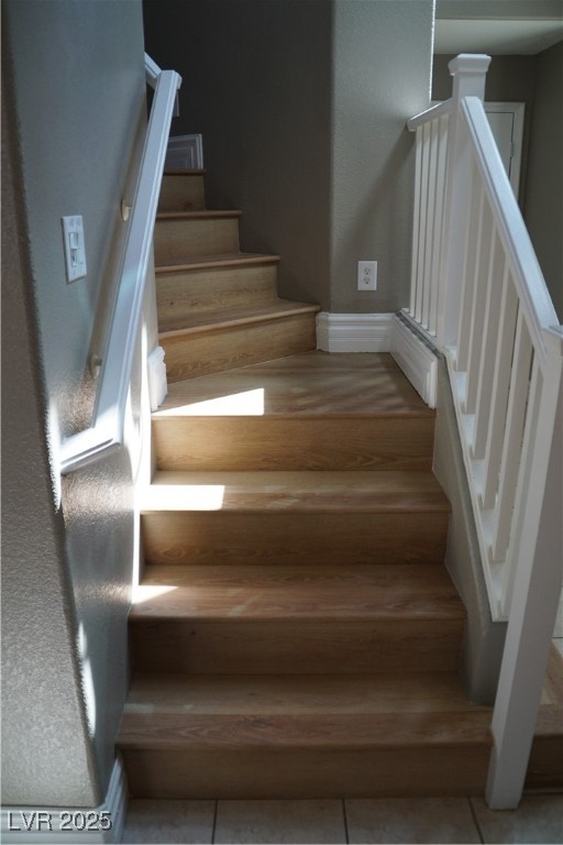323 Dog Leg Drive Property Photo 13