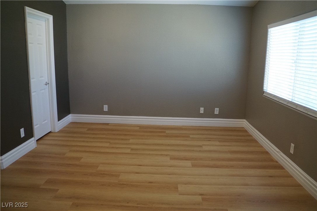 323 Dog Leg Drive Property Photo 22