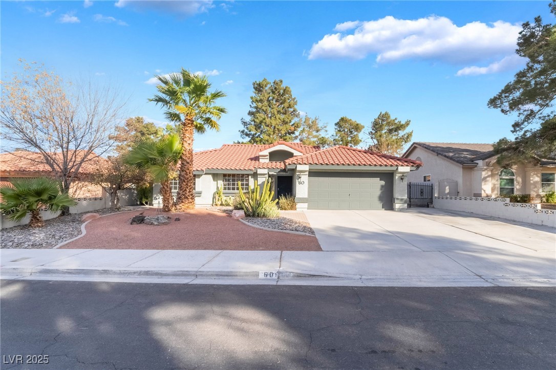 60 Reyburn Drive Property Photo 3