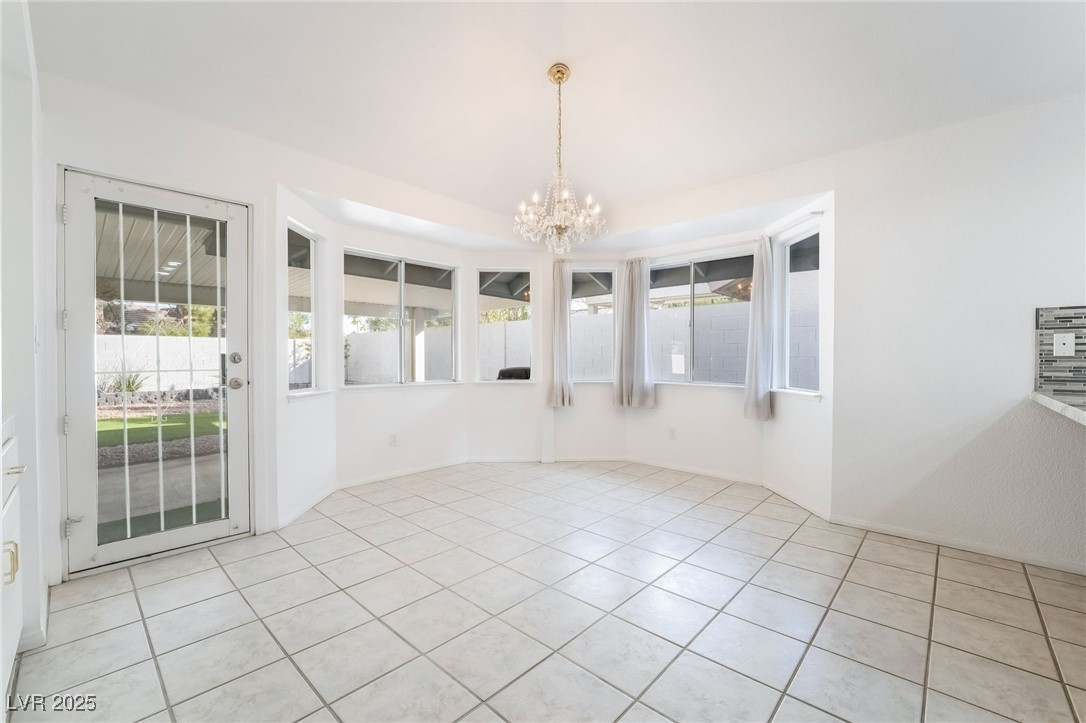 60 Reyburn Drive Property Photo 9