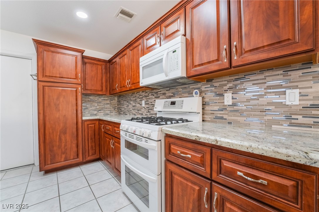 60 Reyburn Drive Property Photo 14