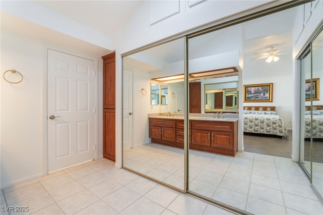 60 Reyburn Drive Property Photo 30