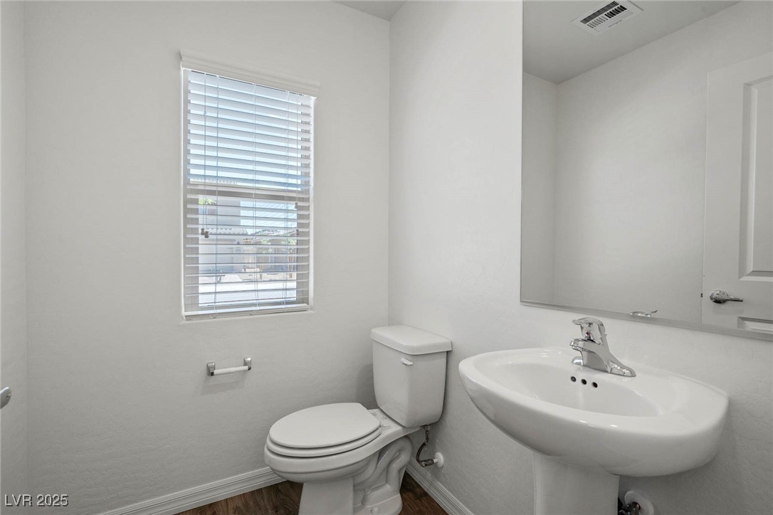 6737 Violet Cascade Avenue Property Photo 10