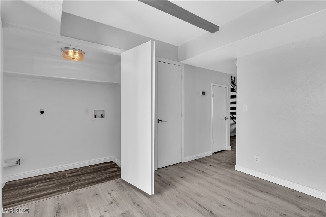 808 North Torrey Pines Drive Property Photo 11