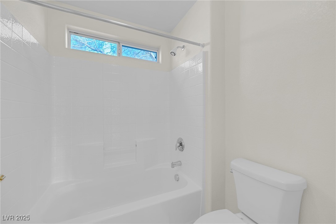 9304 Cranesbill Court Property Photo 16