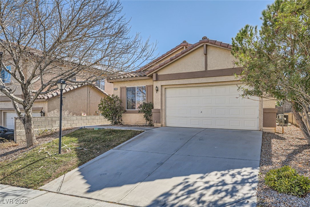 10529 Morning Drop Avenue Property Photo 3