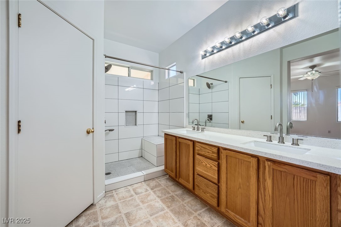10529 Morning Drop Avenue Property Photo 16