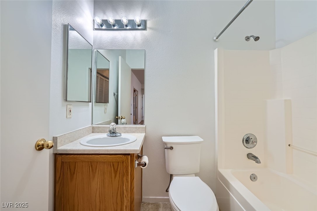 10529 Morning Drop Avenue Property Photo 20
