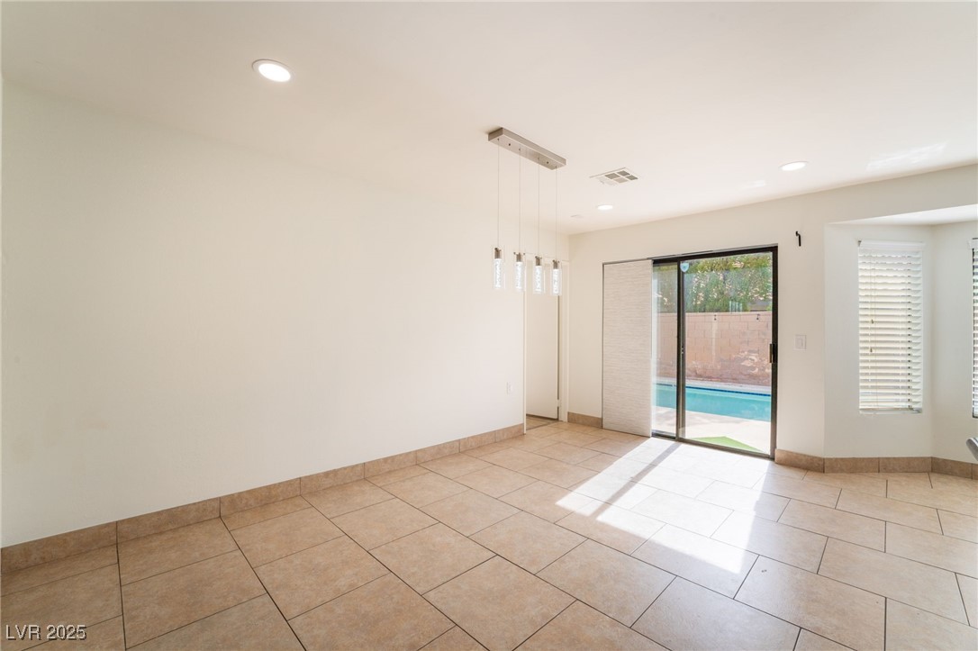 8917 Sail Bay Drive Property Photo 10