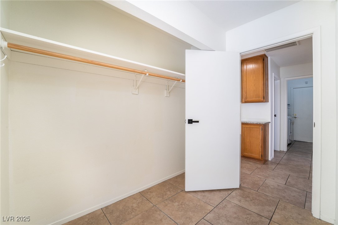 8917 Sail Bay Drive Property Photo 26
