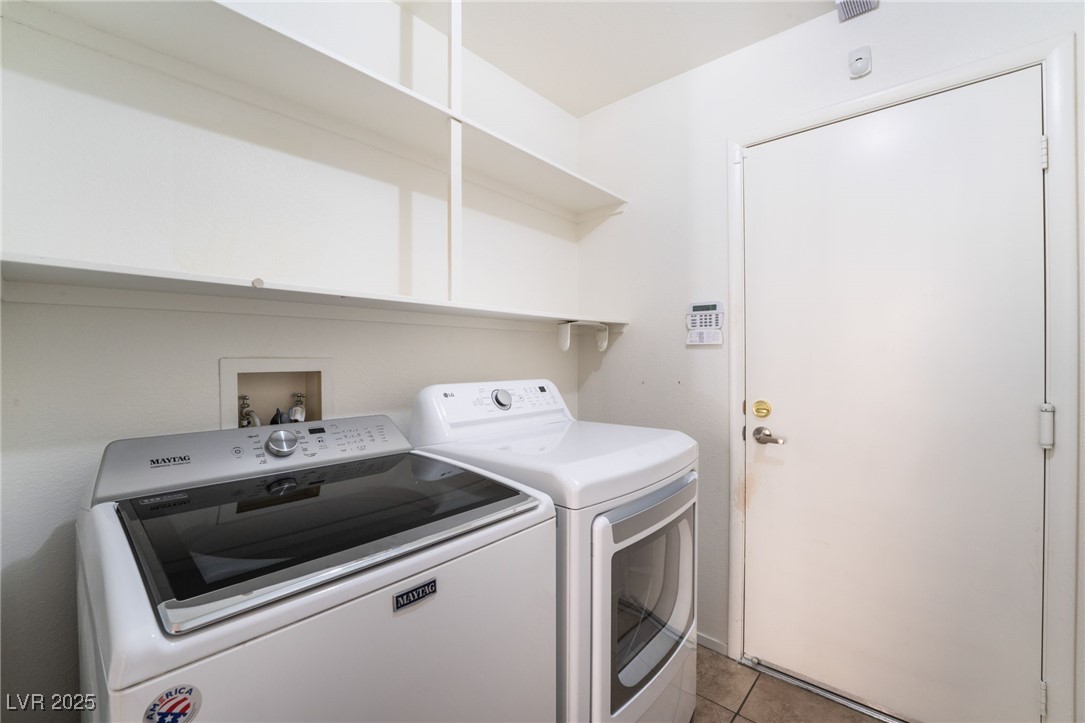 8917 Sail Bay Drive Property Photo 32