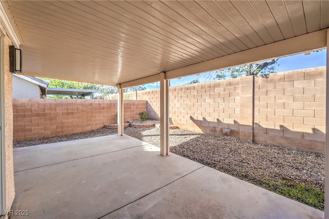 7021 Feather Pine Street Property Photo 40