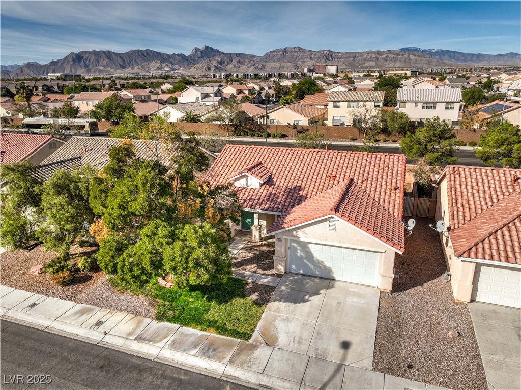 7021 Feather Pine Street Property Photo 46